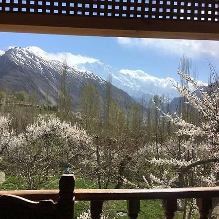 Embassy Villa Suites Karimabad  외부 사진